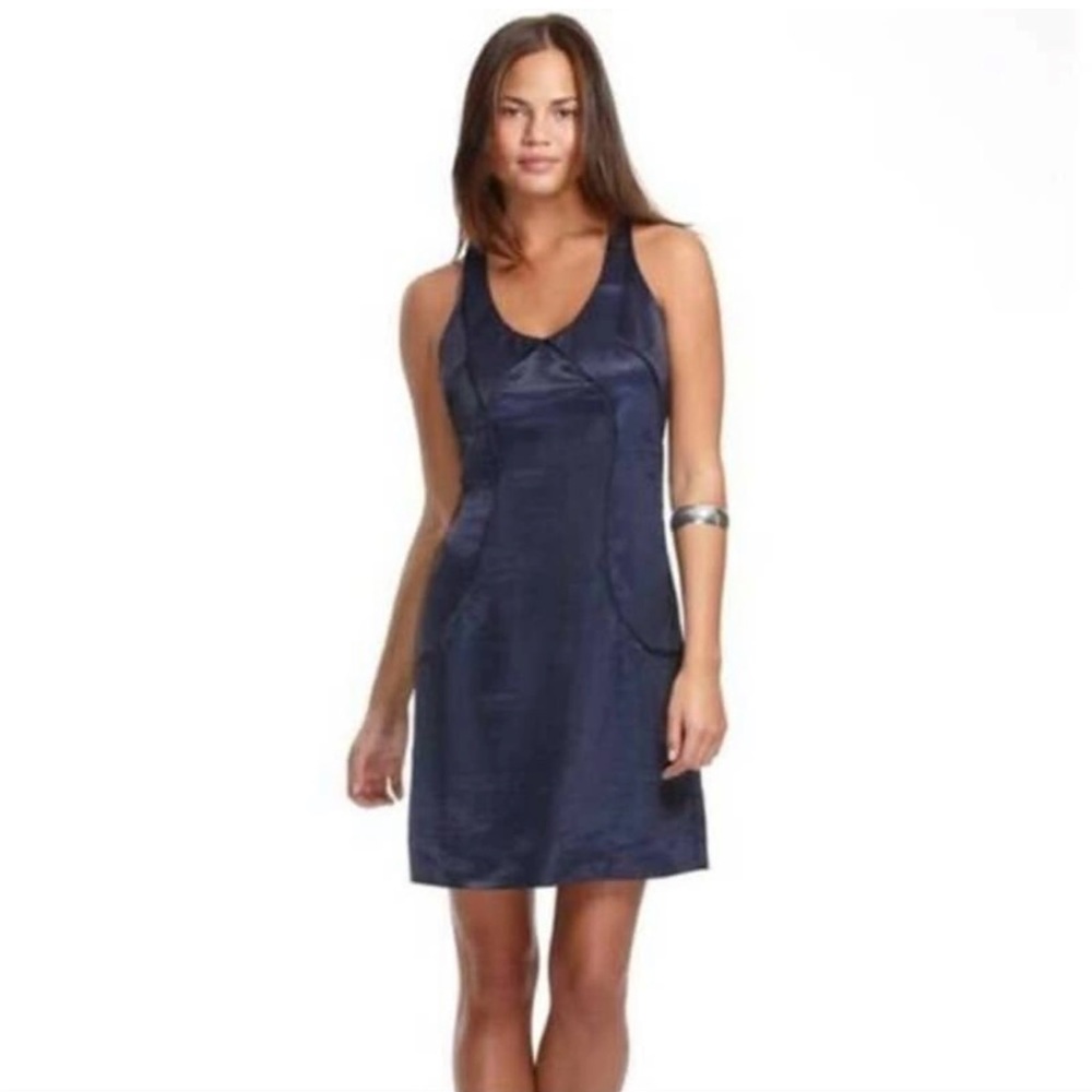 NWT by Richard Chai for target Tuxcedo color razor back faux leather style